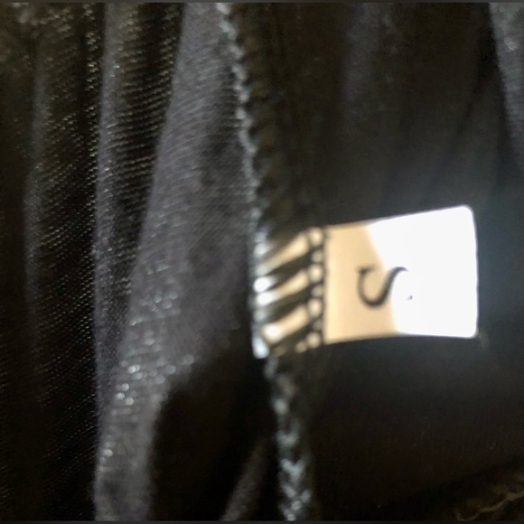 Women’s short sleeve deep v neck line high empire waisted long maxi photo shoot - Picture 4 of 5